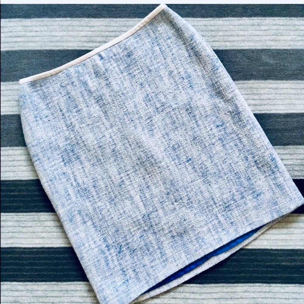 Vince Camuto blue tweed skirt